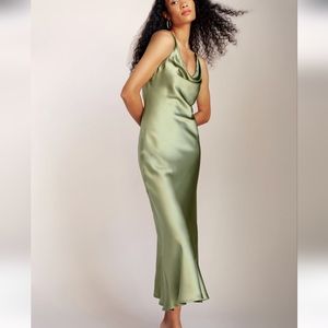 Reformation NWT Bryn Silk Dress 4 Artichoke